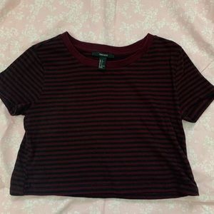 🥀forever 21 burgundy crop top🥀